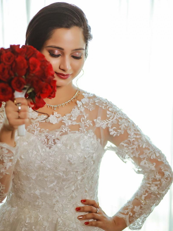 christian wedding gown In Kerala
