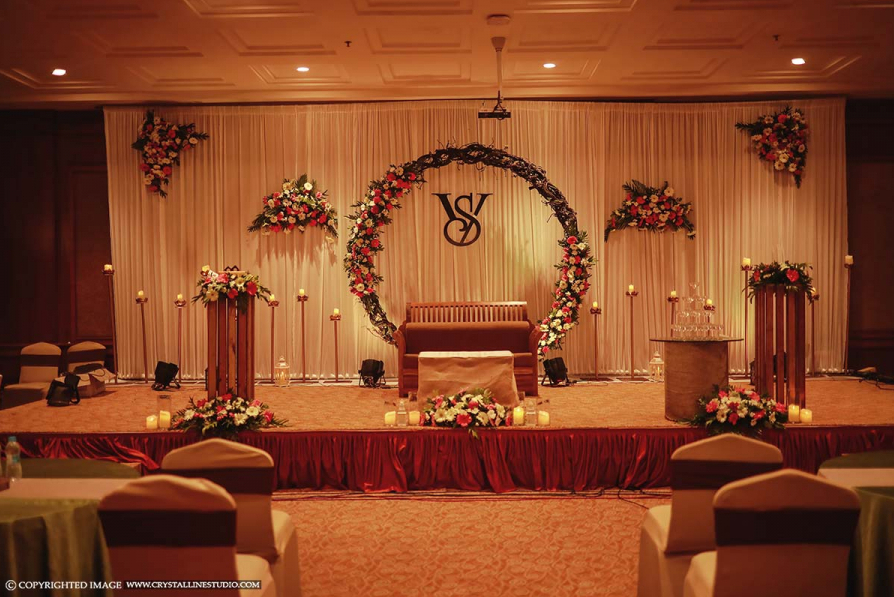 Best wedding stage photos In Kochi