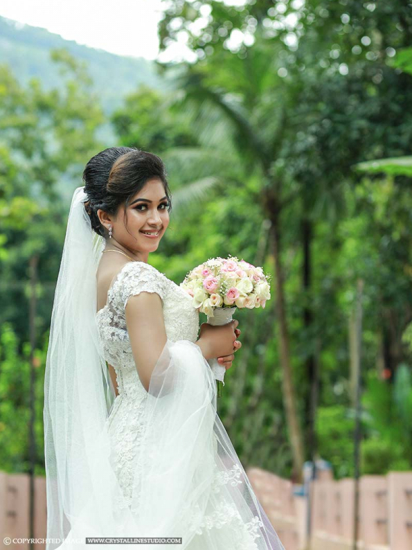 designer wedding gowns for rent In Kerala