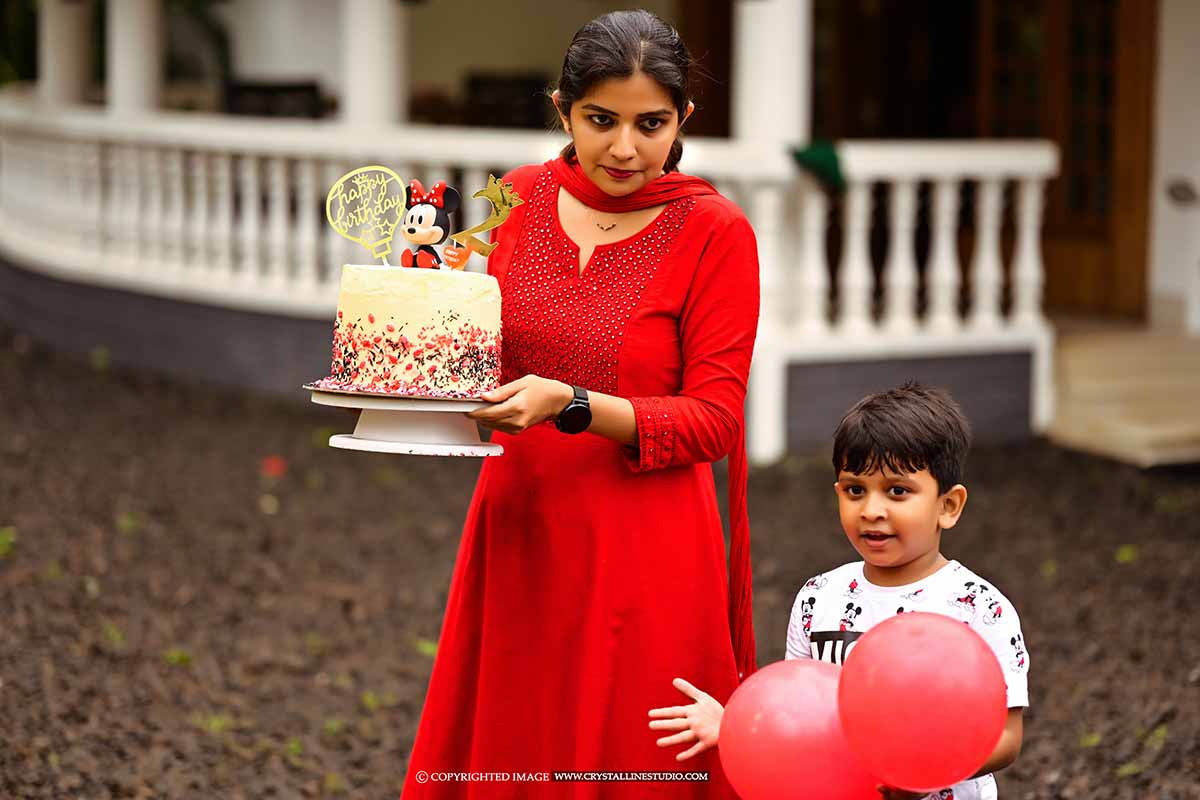 Best Birthday Cake Photos In Kerala