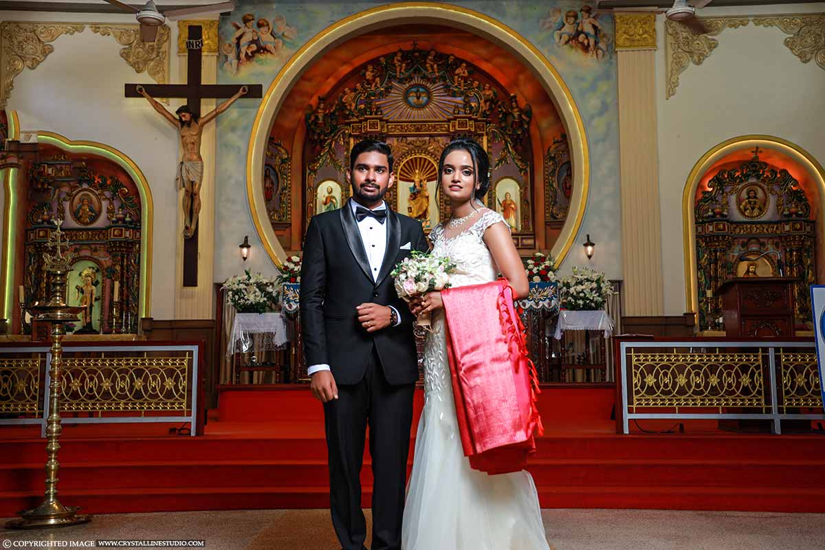 Thiruvankulam Christian Wedding Photography