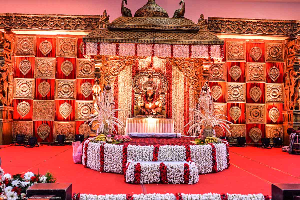 Trivandrum Hindu Wedding Stage Photos